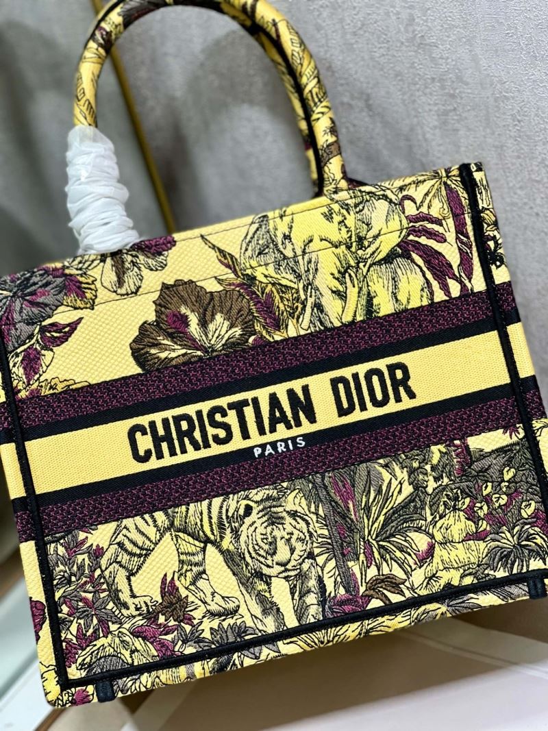 Dior Shopping Bags